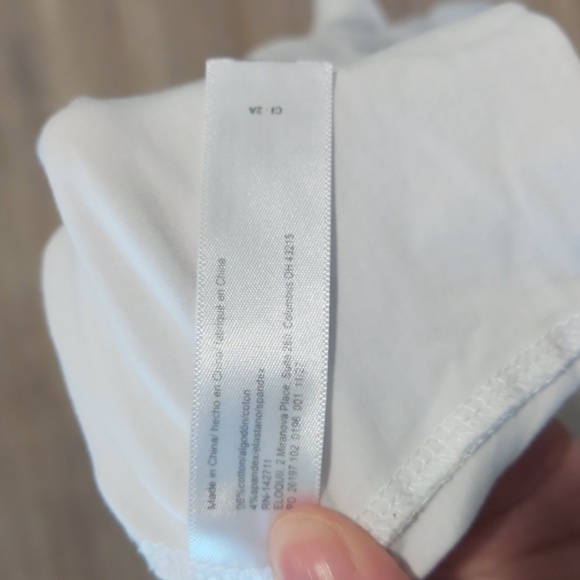 Elouquii Puff Sleeve t-shirt - Picture 4 of 4